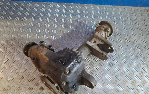 Nissan Navara D22 Front differential 3851181C45