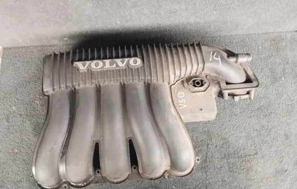 Volvo V50 Intake manifold 30646518 16042