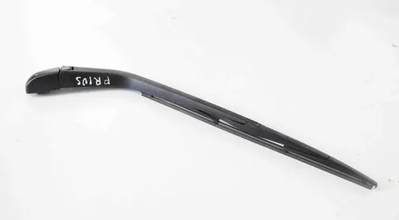 Toyota Prius (XW50) Rear wiper blade arm