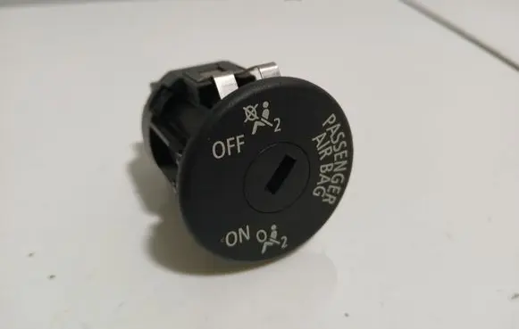 BMW 5 F10 F11 Passenger airbag on/off switch 9196886