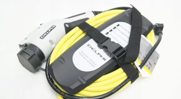 Volkswagen Golf VII Electric car charging cable 12E971675M