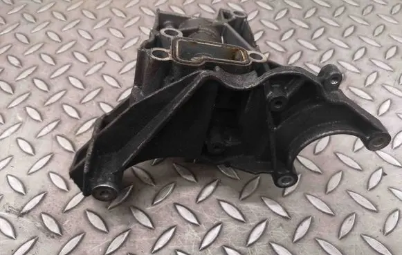 Audi A5 8T 8F Power steering pump mounting bracket 059145169AH