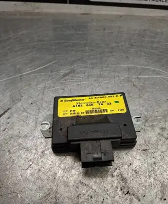 Mercedes-Benz ML W163 Transfer box differential control unit 4450000051E A1635457932