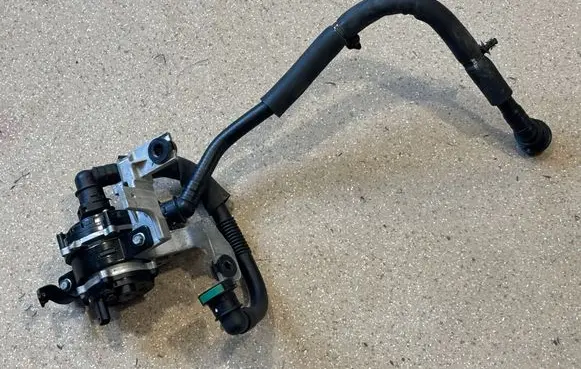 Hyundai Ioniq 5 Electric auxiliary coolant/water pump 375W5GI000