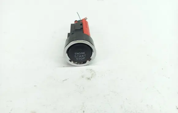 Toyota Avensis T270 Engine start stop button switch 915B1800290