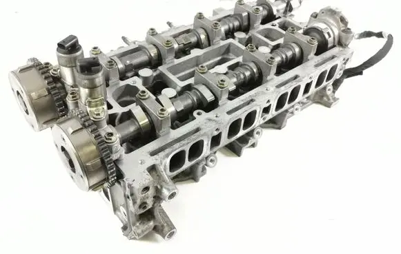 Ford Mustang VI Engine head RFEJ7E-6090-EA