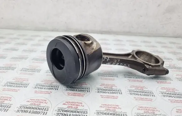 Volkswagen Touran I Piston with connecting rod 0386DE