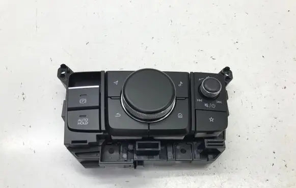 Radio/CD/DVD/GPS head unit