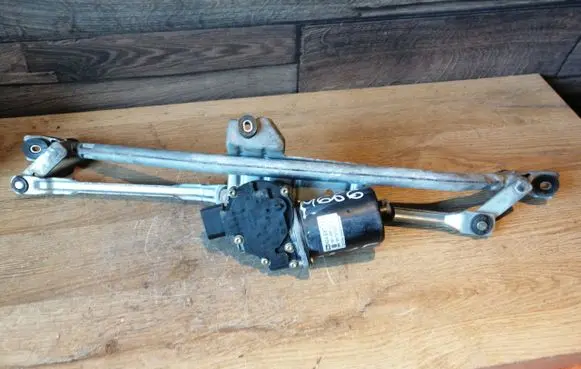 Audi A6 S6 C5 4B Front wiper linkage and motor 481955023H