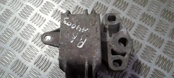 Seat Alhambra (Mk1) Engine mount bracket 7m319955
