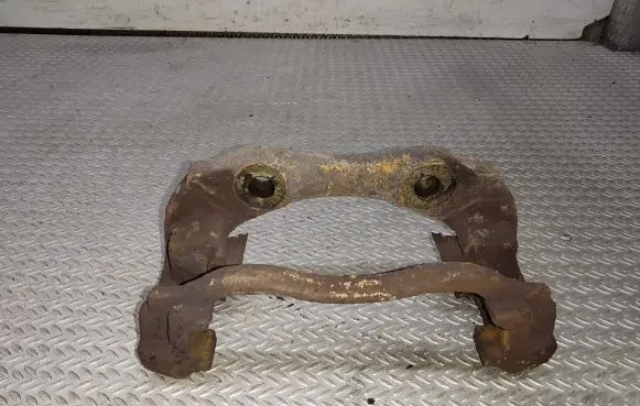 Citroen Berlingo Front Brake Caliper Pad/Carrier 