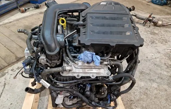 Volkswagen Golf Sportsvan Engine DKRF DKR DKR134877