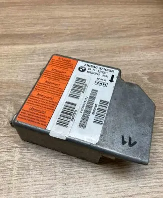 BMW 5 E39 Airbag control unit/module 8372521 MRSZ212