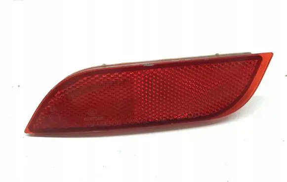 Subaru Impreza III Rear tail light reflector 32302L