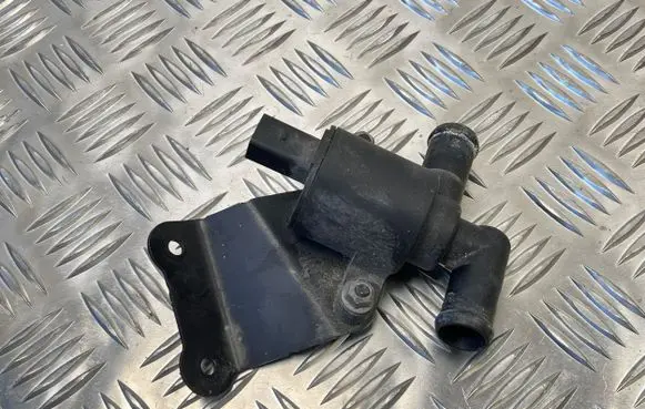 Audi SQ7 Electric auxiliary coolant/water pump 4H0121671D