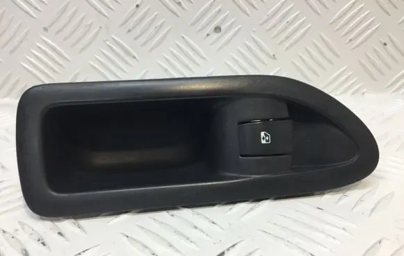Renault Laguna II Electric window control switch 8200317494
