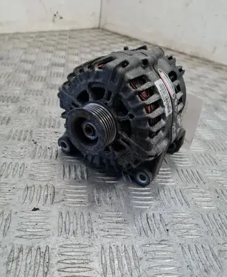 BMW 5 E60 E61 Generator/alternator FG18S019