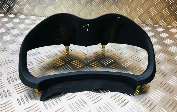Toyota Auris 150 Dashboard trim 9448345