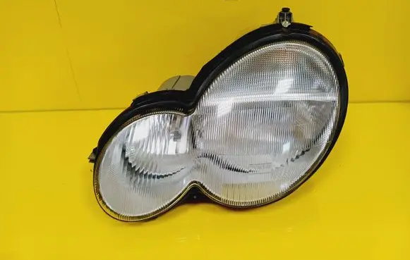 Mercedes-Benz C W203 Headlight/headlamp