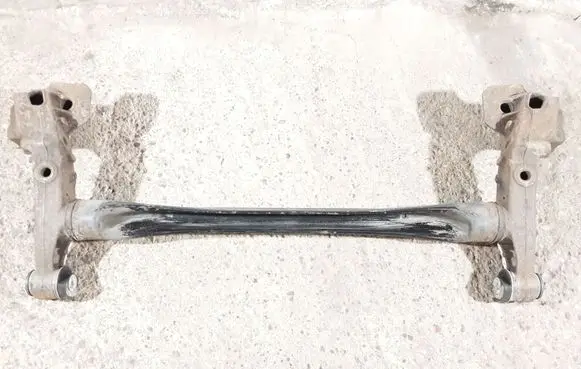 Opel Meriva A Rear axle beam 90575375 90575374