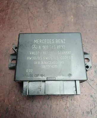 Mercedes-Benz B W245 Parking PDC control unit/module A1695454632 0611914315 601980
