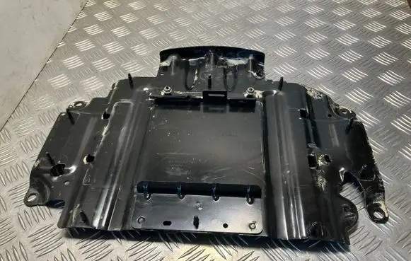 Volvo XC40 Hybrid/electric vehicle battery tray 32291568