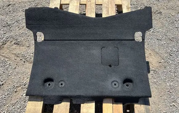 Maserati Quattroporte Spare wheel section trim 6700292510