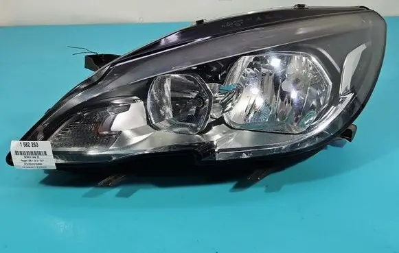 Peugeot 308 Headlight/headlamp 9677523080 IMPRK1582263
