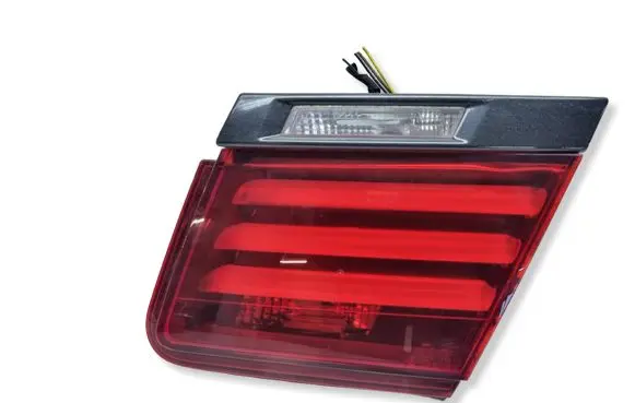 BMW 7 F01 F02 F03 F04 Tailgate rear/tail lights 7300272