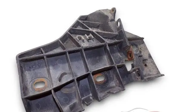 Audi A6 Allroad C5 Front bumper mounting bracket 4Z7807284