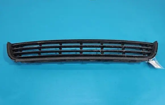 Volkswagen Golf Plus Front bumper lower grill 5M0853677D IMPRK1590433