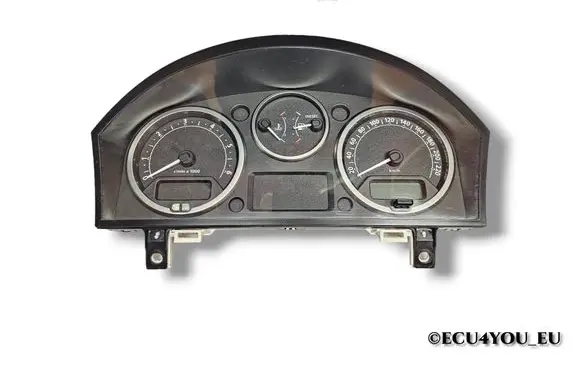 Land Rover Discovery 3 - LR3 Speedometer (instrument cluster) YAC500115