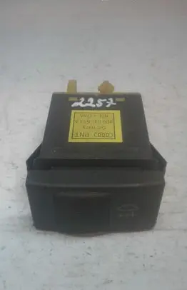 Audi A4 S4 B5 8D Fog light switch 4D0941563A