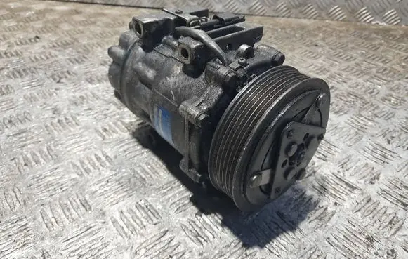Ford Focus Air conditioning (A/C) compressor (pump) 3M5H19D629HD SD7V16 6627204524