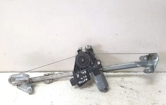 Opel Zafira A Rear window lifting mechanism without motor 90579540