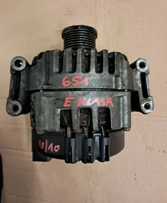 Mercedes-Benz E W212 Generator/alternator A0131546802
