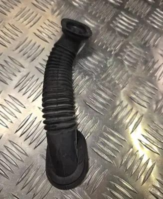 BMW X5 F15 Seal rubber (tailgate) 9335177