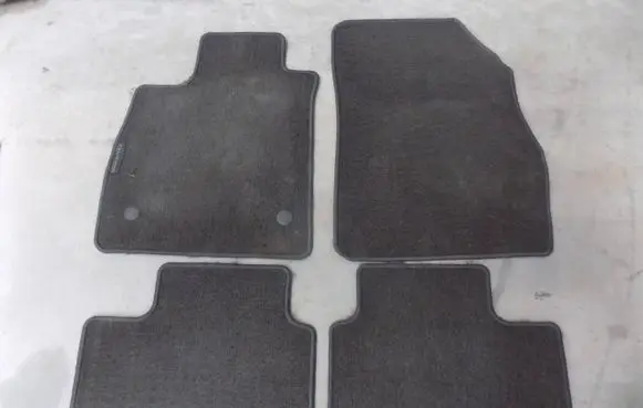 Renault Talisman Front floor carpet liner 