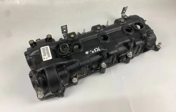 Chrysler Pacifica Rocker cam cover 04893802AE 05047897AC