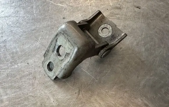 Renault Scenic III - Grand scenic III Front door upper hinge 804200003RH 804200003