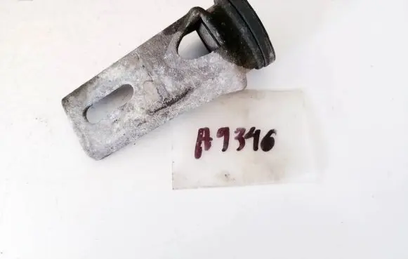 Opel Meriva A Radiator mount bracket 13184983