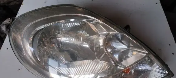 Nissan Primastar Headlight/headlamp 8200701356