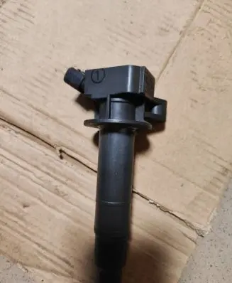 Toyota Corolla E120 E130 High voltage ignition coil 9008019019