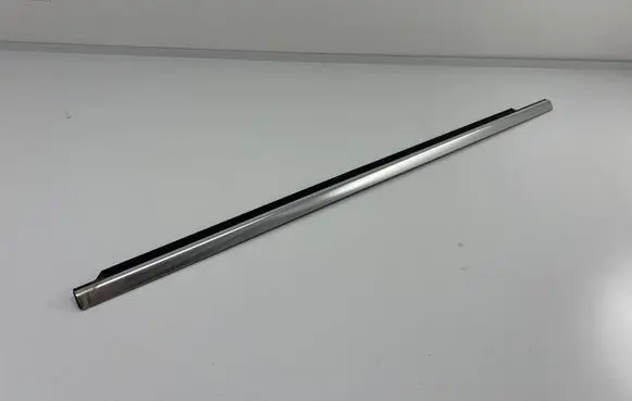 Mercedes-Benz ML W166 Front door glass trim molding 