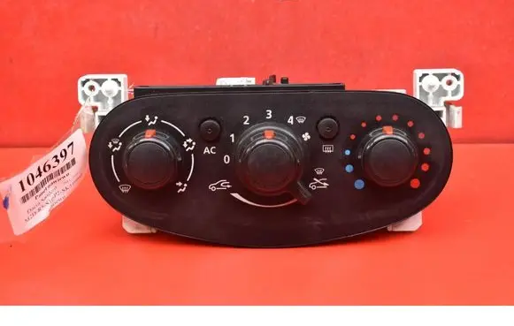 Dacia Sandero Climate control unit 5S4741100C