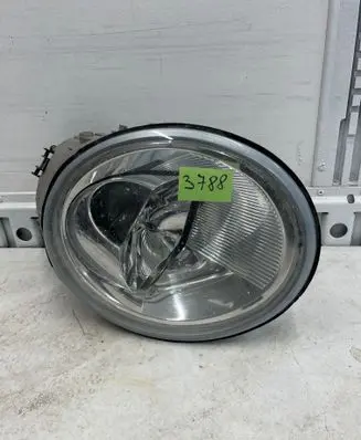 Volkswagen New Beetle Headlight/headlamp 0301163204 1C0941030