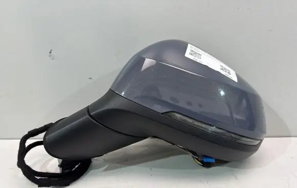 BMW 2 Active Tourer U06 Front door electric wing mirror 