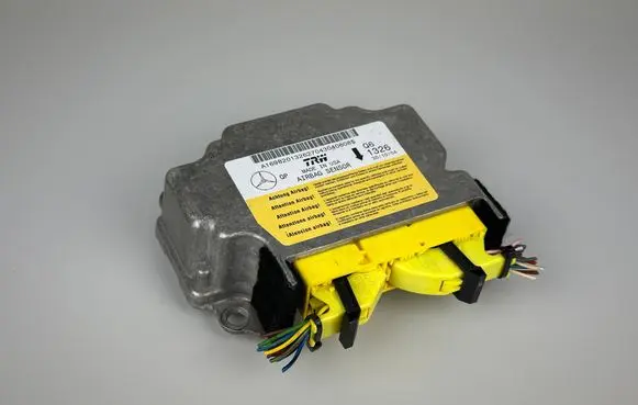 Mercedes-Benz A W169 Airbag control unit/module A1698201326