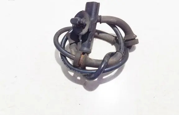 Renault Modus ABS brake wheel speed sensor 8200419177
