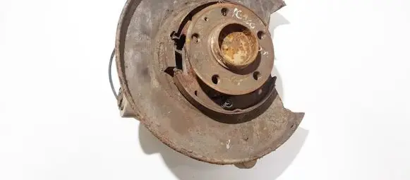 Volvo V70 Rear wheel hub